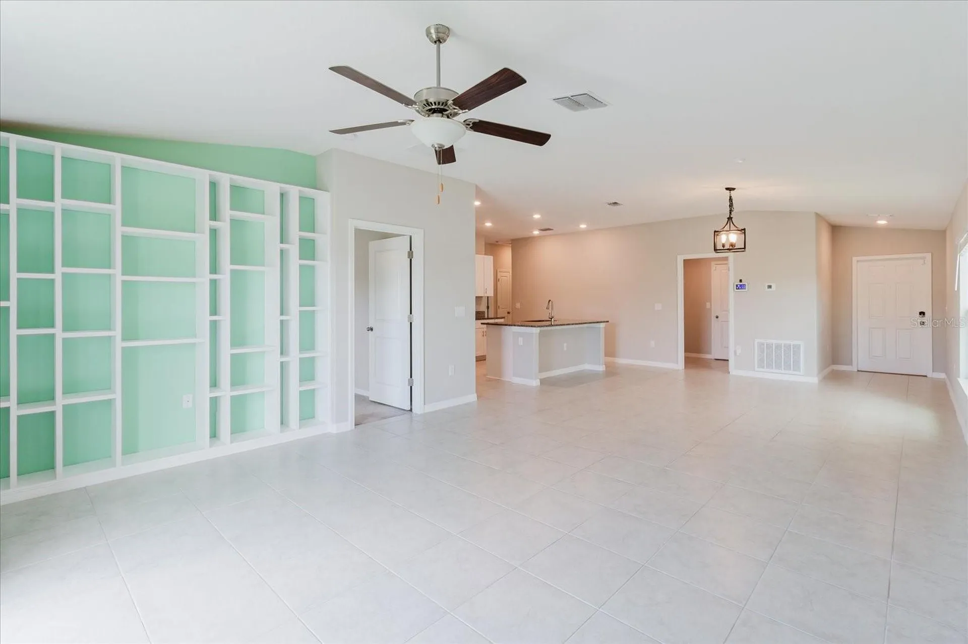 7025 King Creek Drive Sun City Center FL 33573