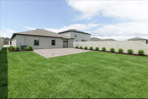7025 King Creek Drive Sun City Center FL 33573