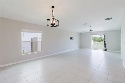 7025 King Creek Drive Sun City Center FL 33573