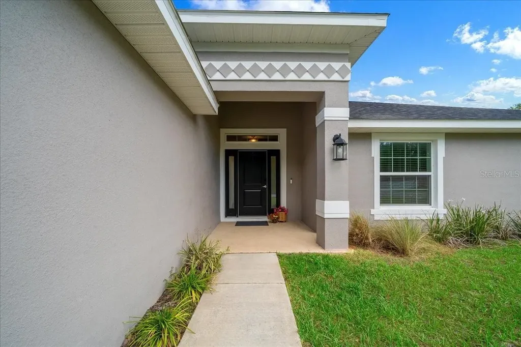 97 Dogwood Drive Loop Ocala FL 34472