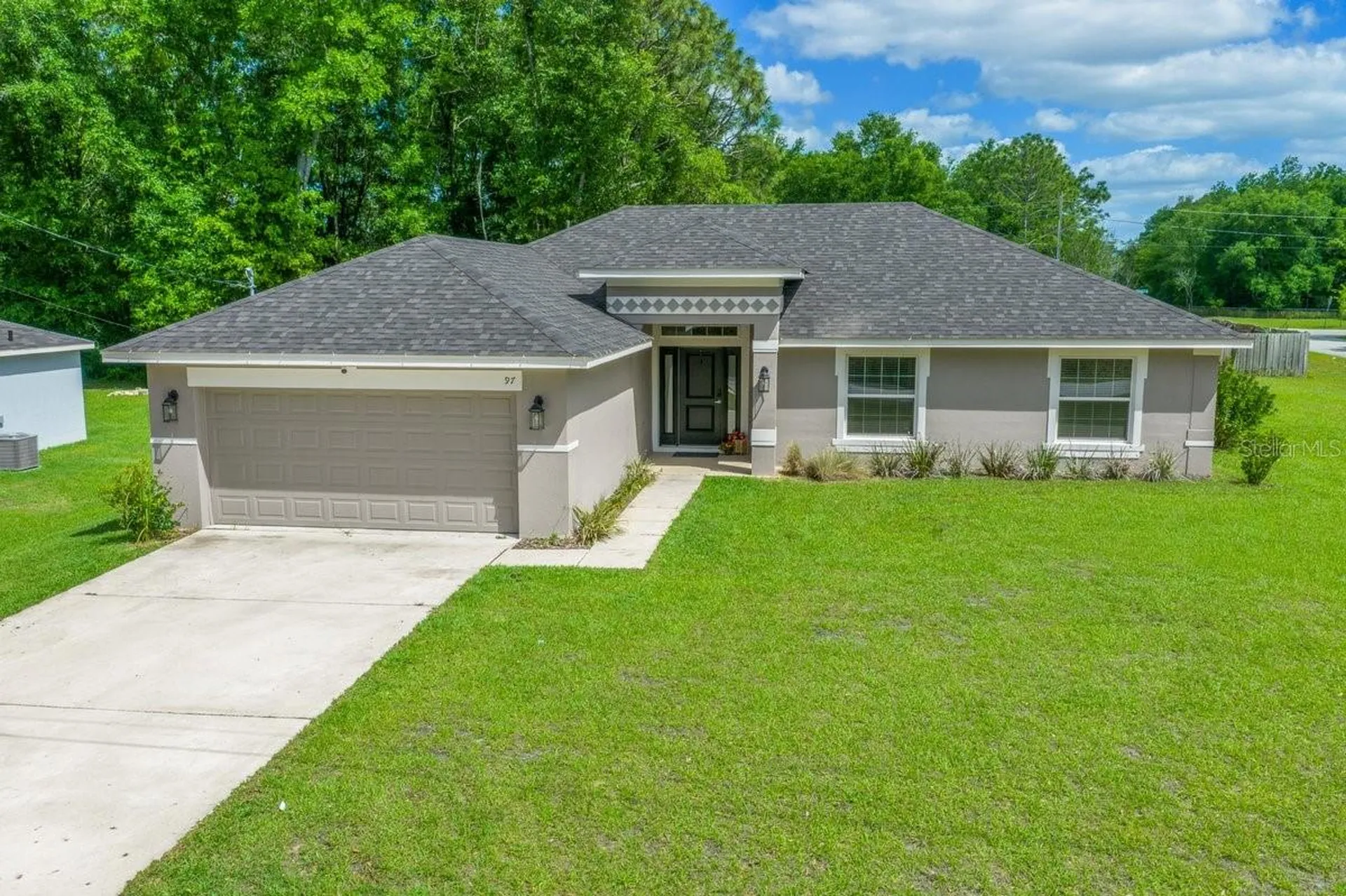 97 Dogwood Drive Loop Ocala FL 34472
