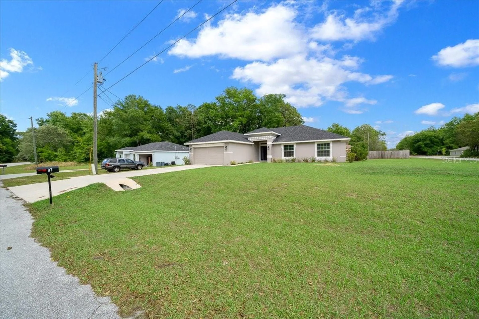 97 Dogwood Drive Loop Ocala FL 34472