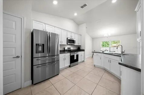 97 Dogwood Drive Loop Ocala FL 34472