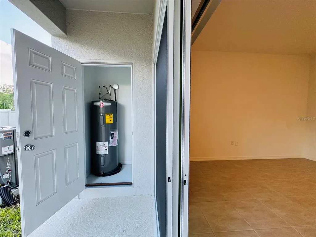 2923 Skyline Loop Kissimmee FL 34758
