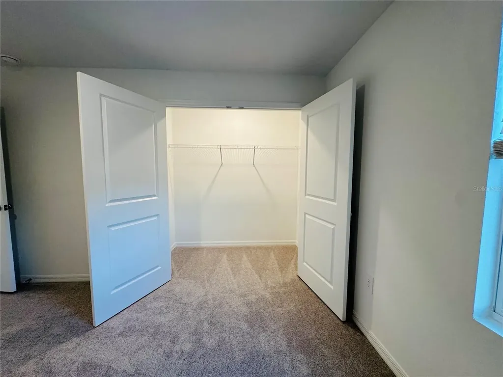 2923 Skyline Loop Kissimmee FL 34758