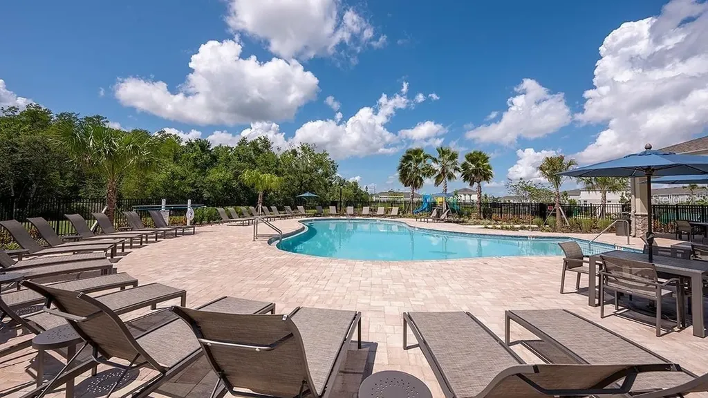 2923 Skyline Loop Kissimmee FL 34758