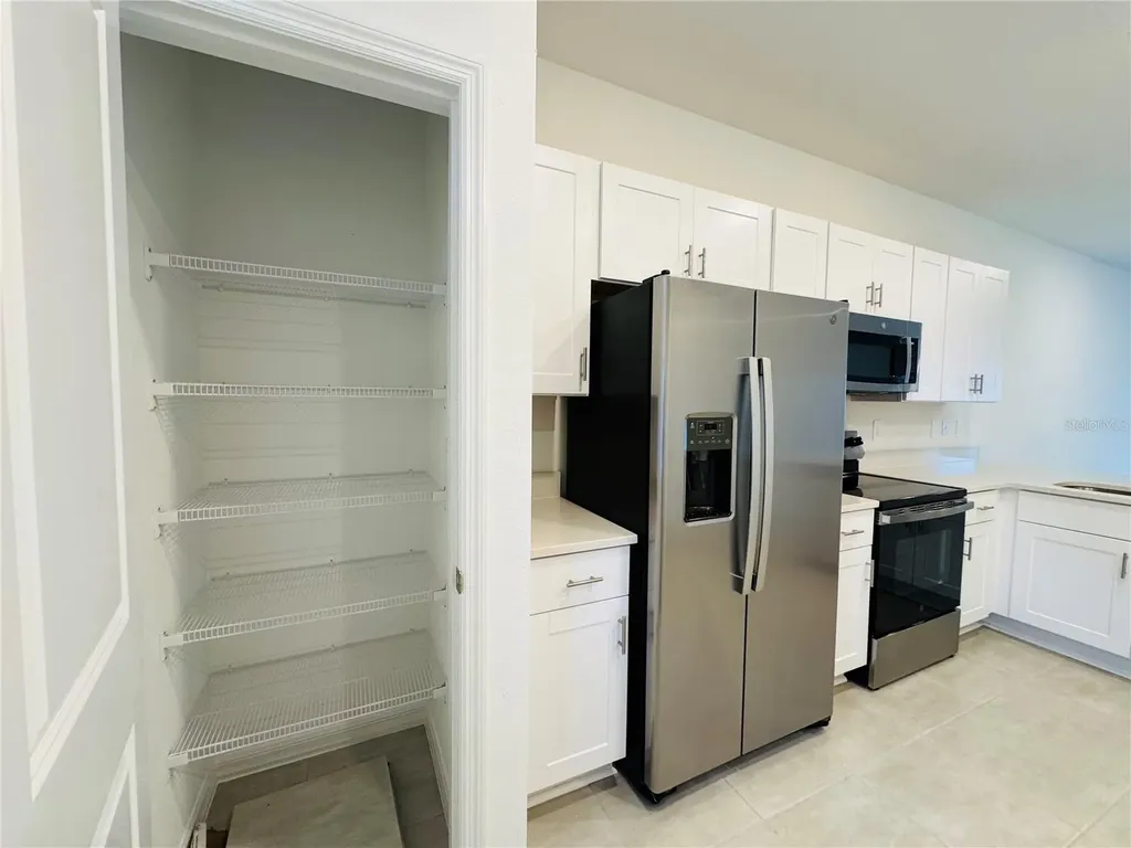 2923 Skyline Loop Kissimmee FL 34758