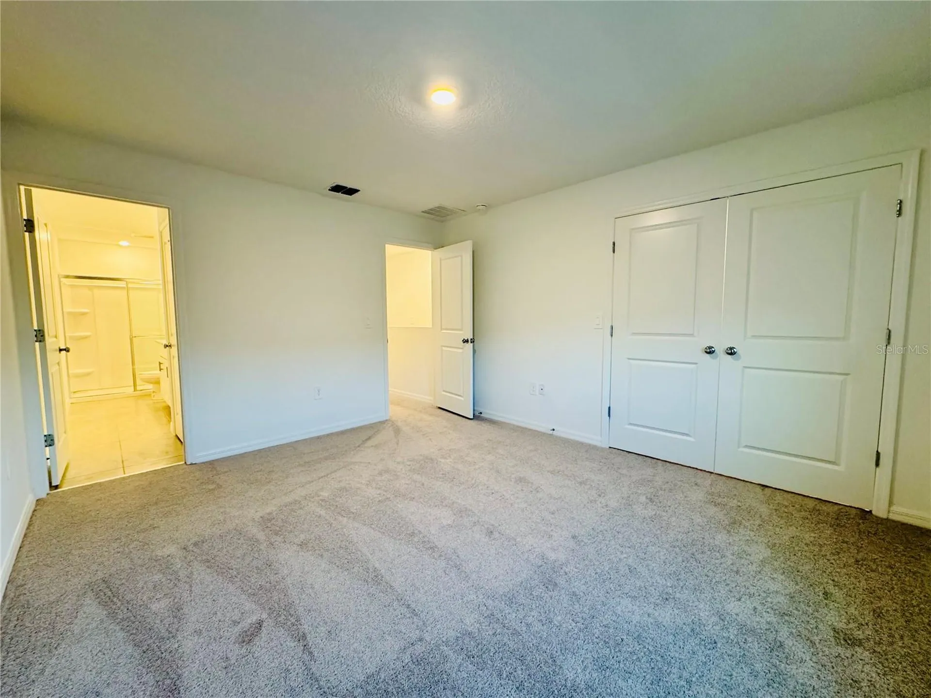 2923 Skyline Loop Kissimmee FL 34758
