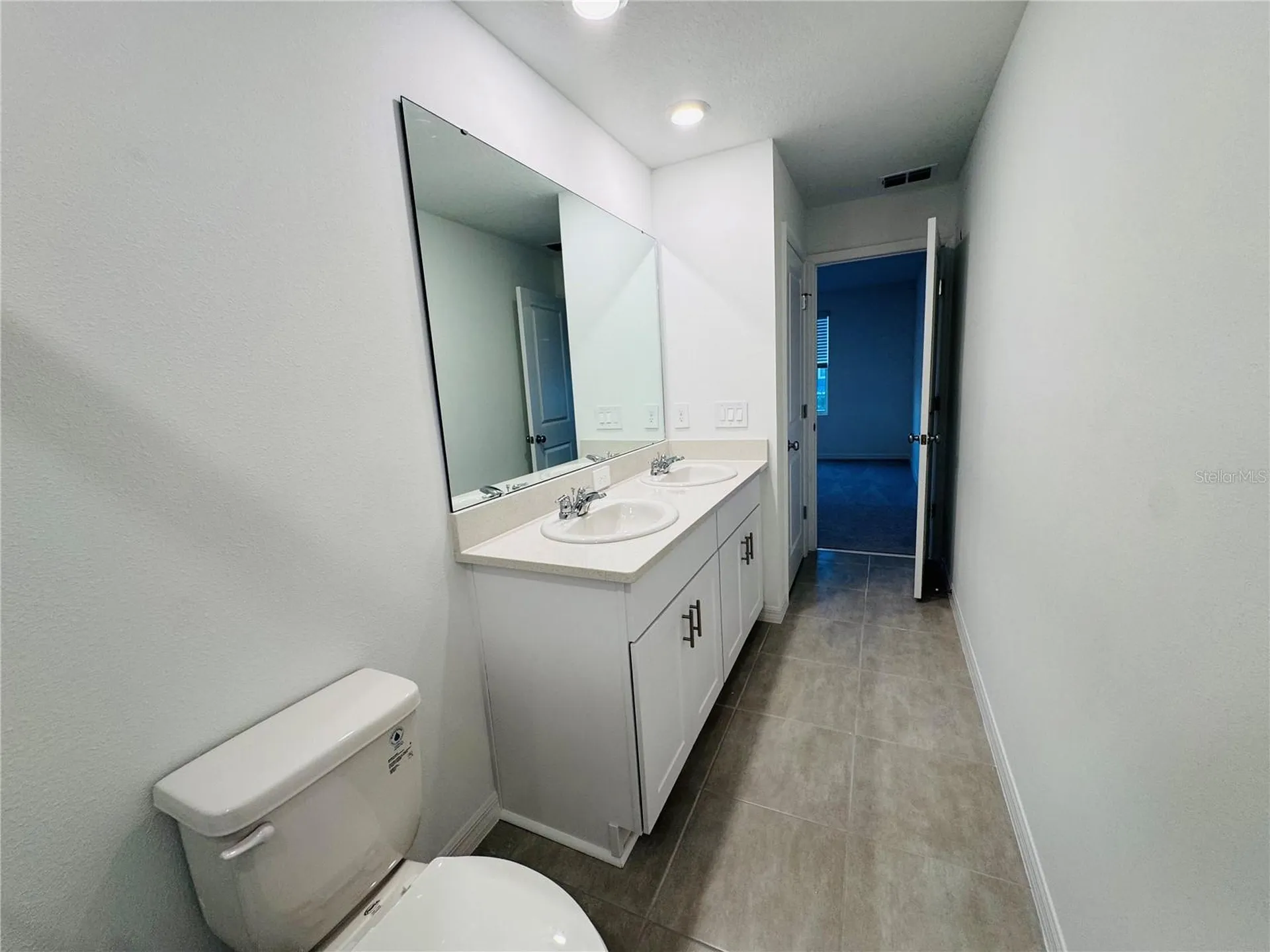 2923 Skyline Loop Kissimmee FL 34758