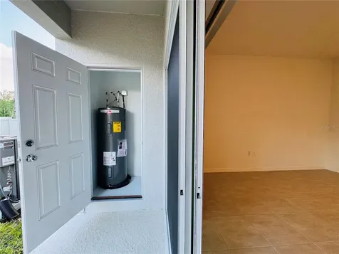 2923 Skyline Loop Kissimmee FL 34758