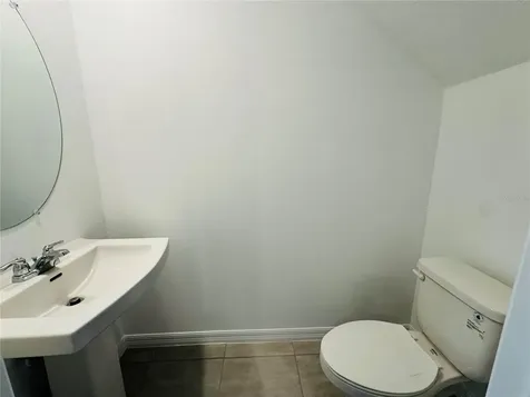 2923 Skyline Loop Kissimmee FL 34758