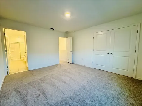 2923 Skyline Loop Kissimmee FL 34758