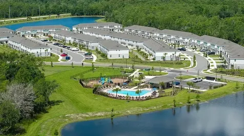 2923 Skyline Loop Kissimmee FL 34758