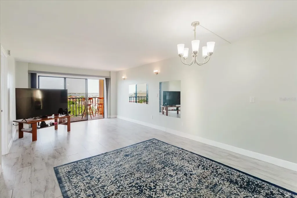 51 Island Way Clearwater Beach FL 33767