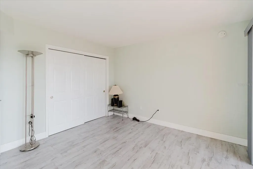 51 Island Way Clearwater Beach FL 33767