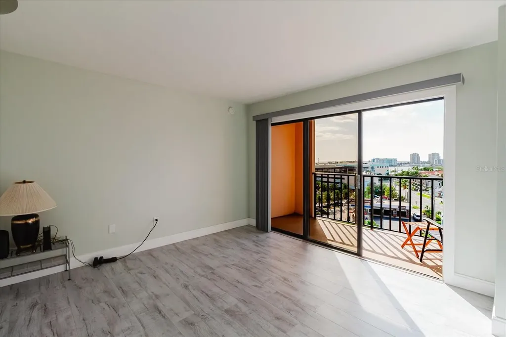 51 Island Way Clearwater Beach FL 33767