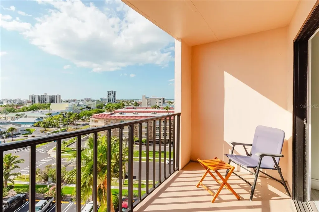 51 Island Way Clearwater Beach FL 33767