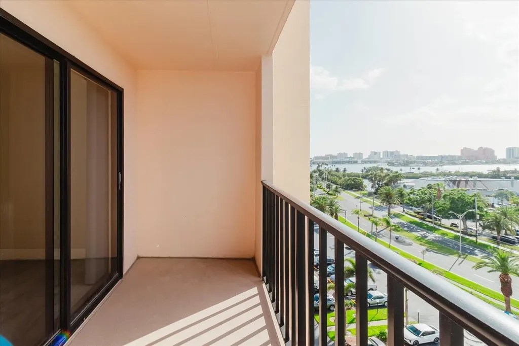 51 Island Way Clearwater Beach FL 33767