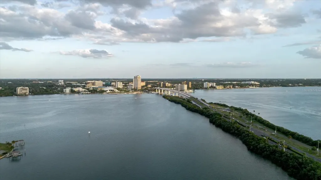 51 Island Way Clearwater Beach FL 33767