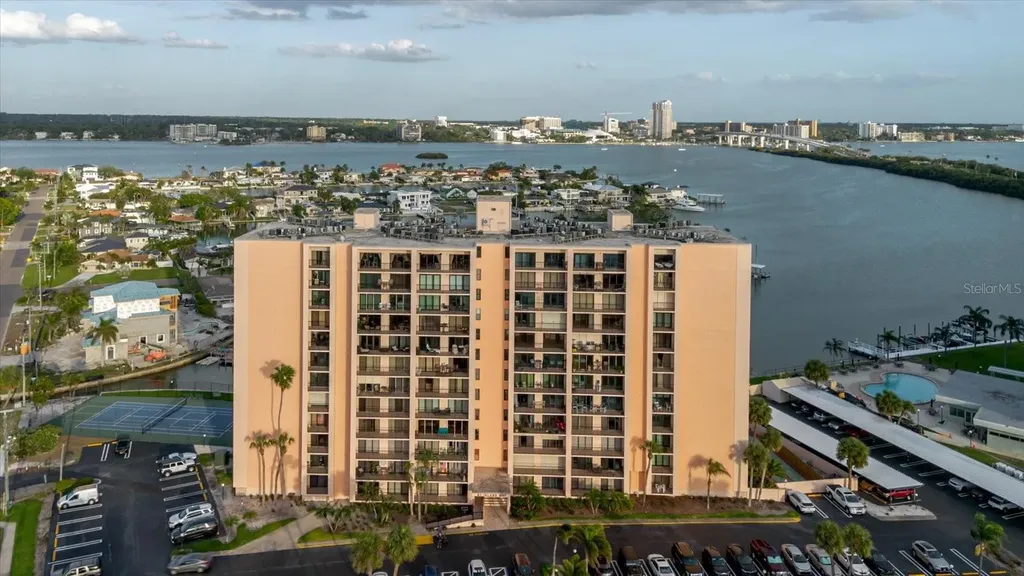 51 Island Way Clearwater Beach FL 33767