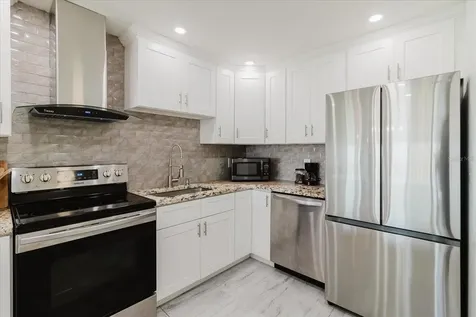 51 Island Way Clearwater Beach FL 33767