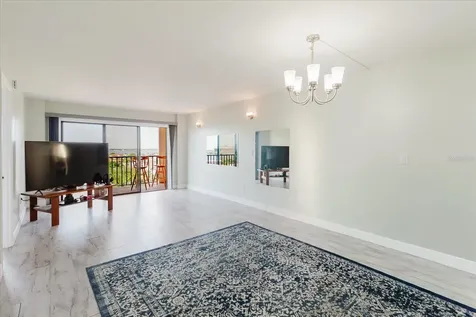 51 Island Way Clearwater Beach FL 33767
