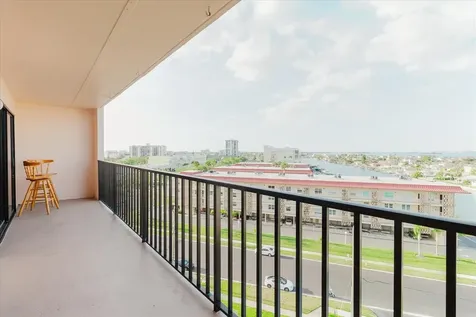 51 Island Way Clearwater Beach FL 33767