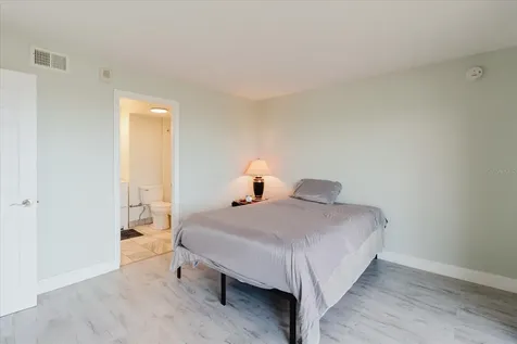 51 Island Way Clearwater Beach FL 33767