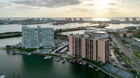 51 Island Way Clearwater Beach FL 33767
