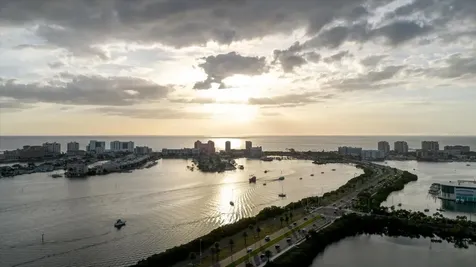 51 Island Way Clearwater Beach FL 33767