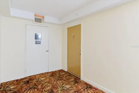 51 Island Way Clearwater Beach FL 33767