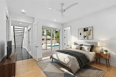 1751 Hawthorne Street Sarasota FL 34239