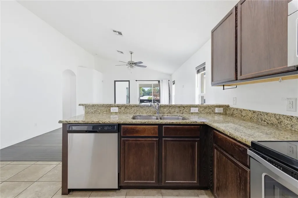 248 Victory Avenue Davenport FL 33837
