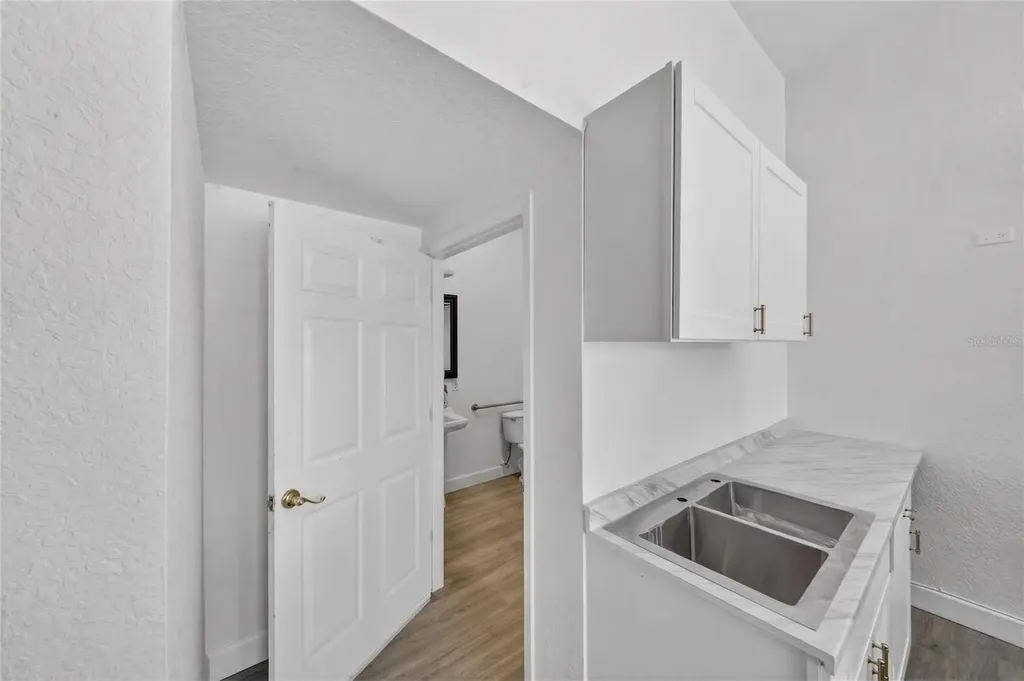 595 9th Street Winter Garden FL 34787