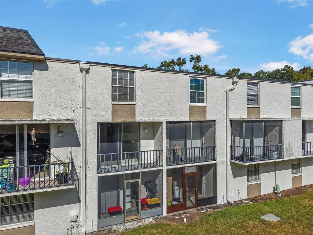 811 Russell Lane Brandon FL 33510