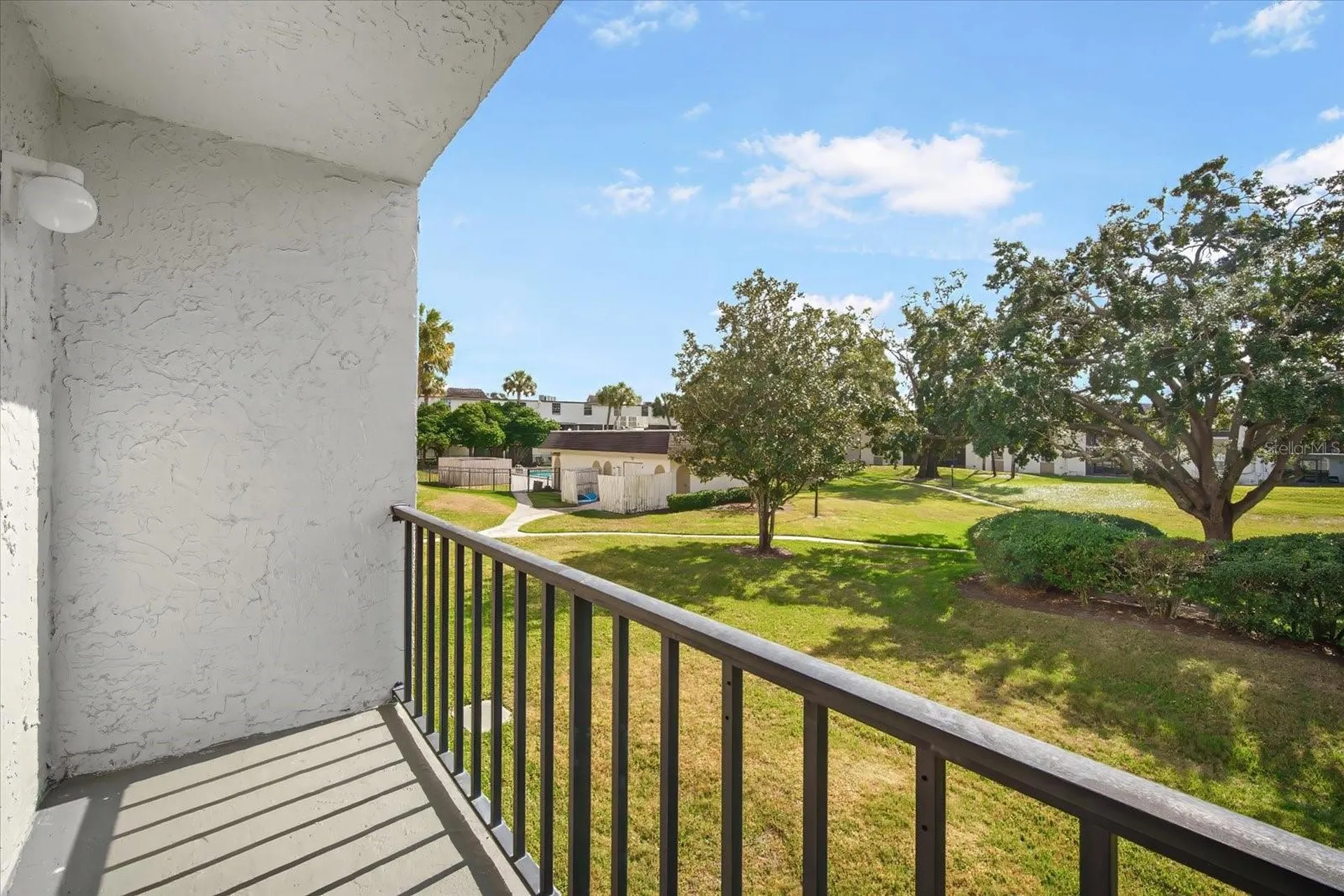 811 Russell Lane Brandon FL 33510