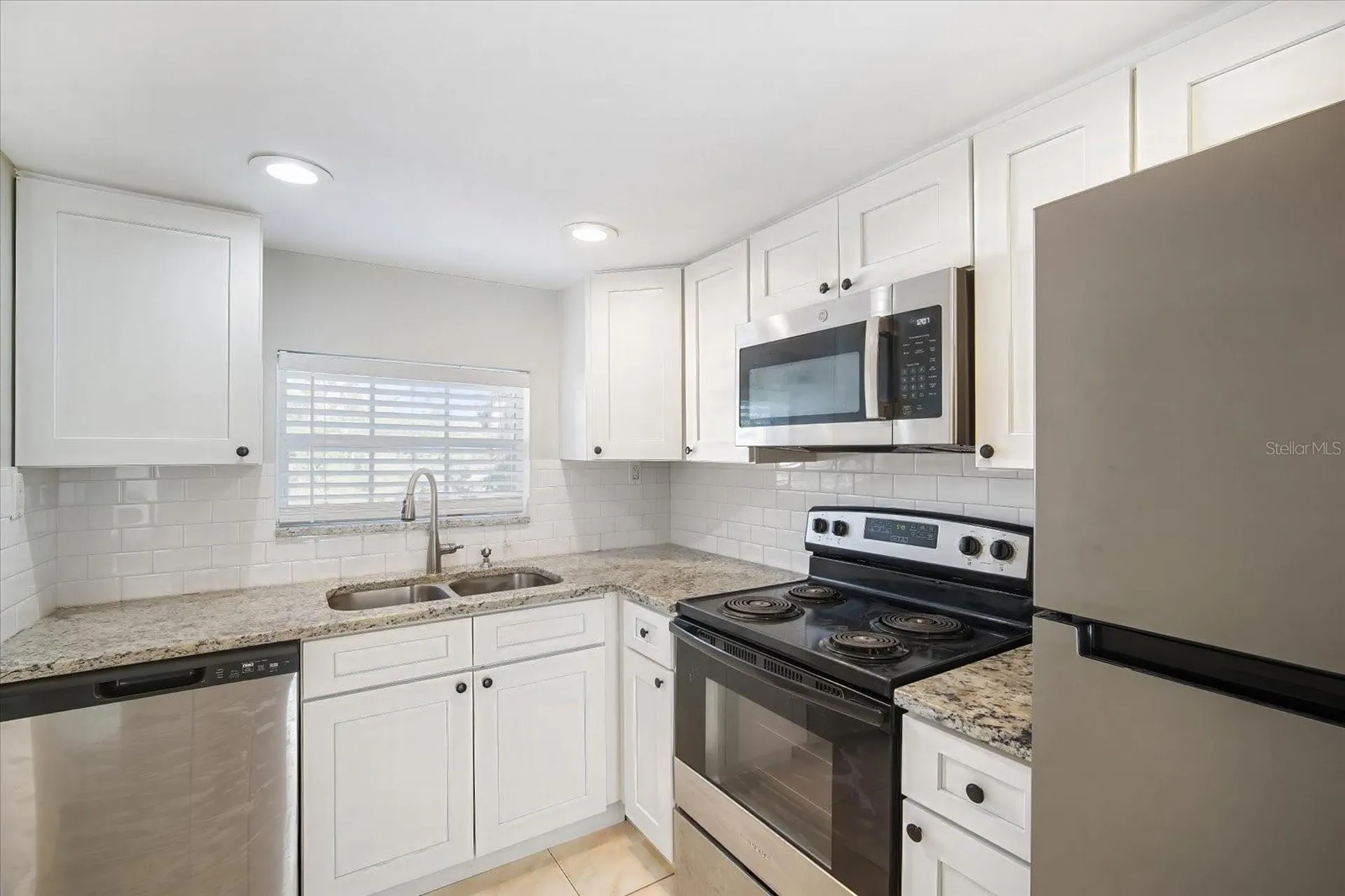 811 Russell Lane Brandon FL 33510