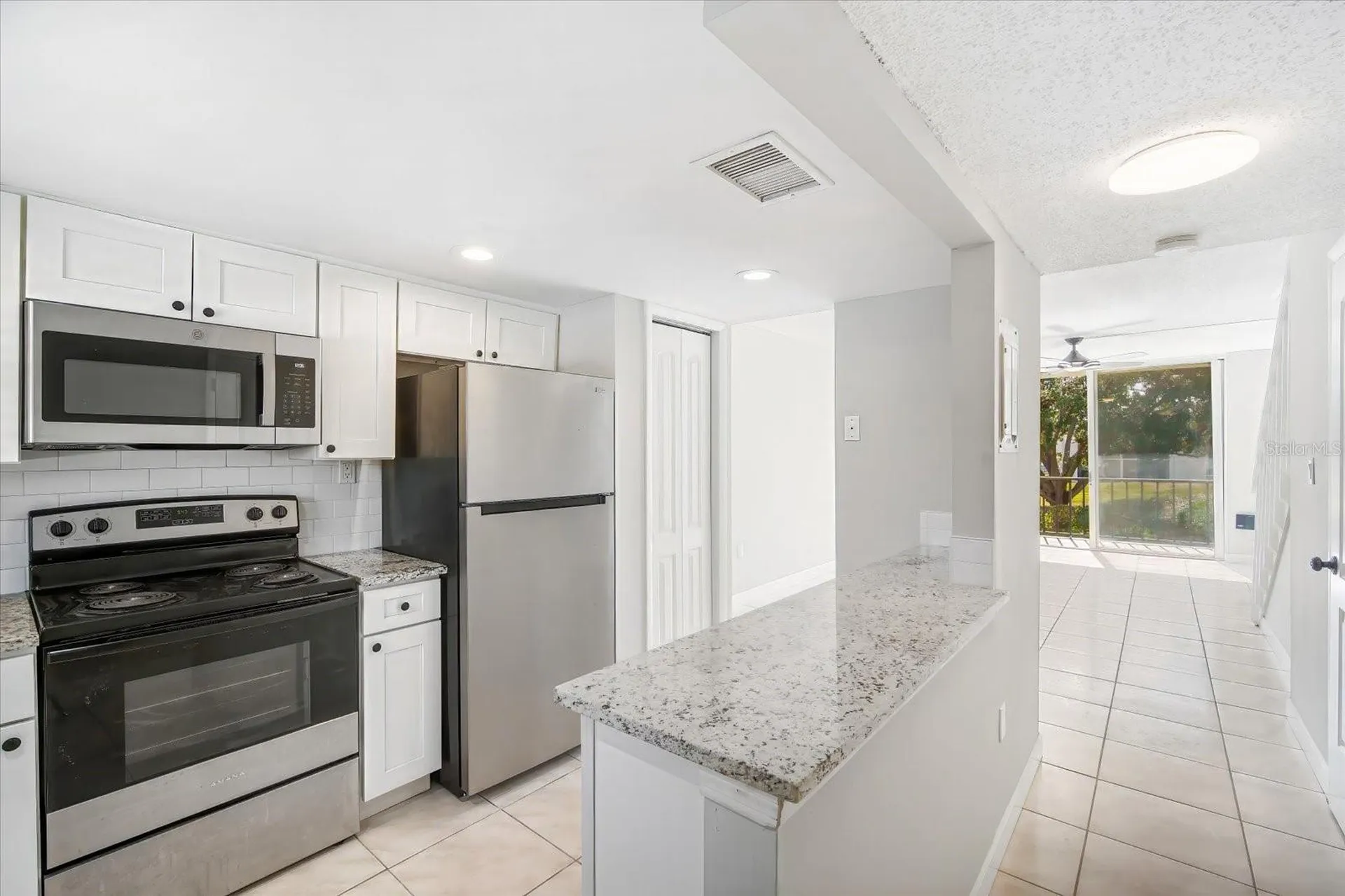 811 Russell Lane Brandon FL 33510