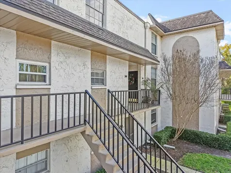 811 Russell Lane Brandon FL 33510
