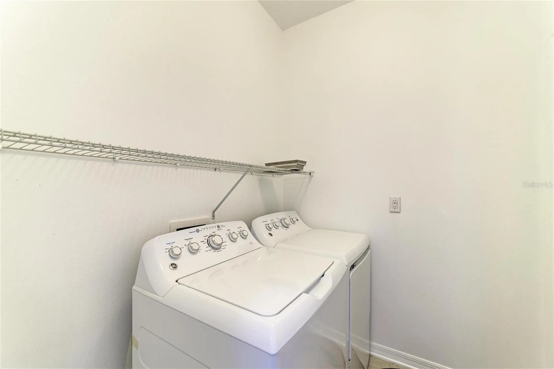 4650 Woodbrook Drive Sarasota FL 34243