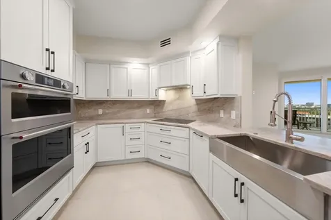 1170 Gulf Boulevard Clearwater FL 33767