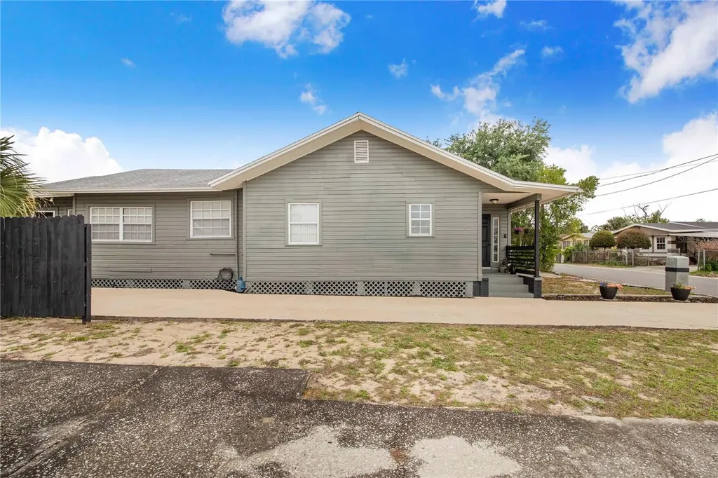 1124 Avenue F Haines City FL 33844