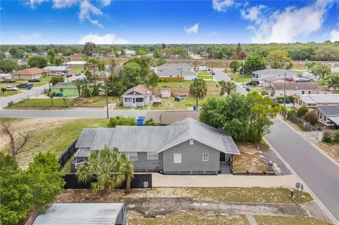 1124 Avenue F Haines City FL 33844