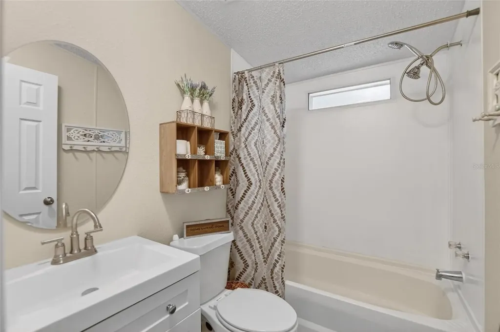 1412 Union Pacific Drive Plant City FL 33566