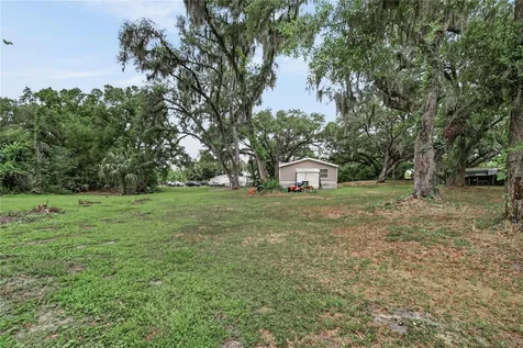 1412 Union Pacific Drive Plant City FL 33566