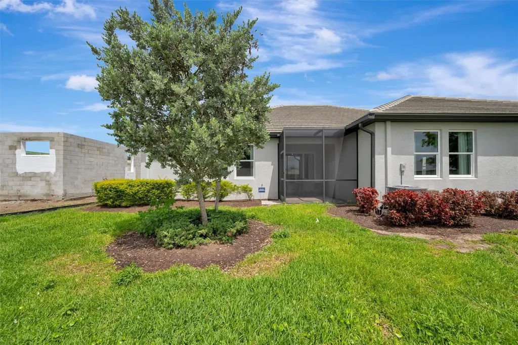 18173 Cherished Loop Bradenton FL 34211