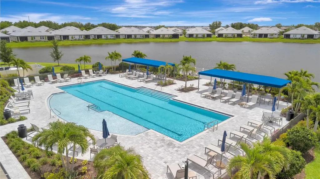 18173 Cherished Loop Bradenton FL 34211