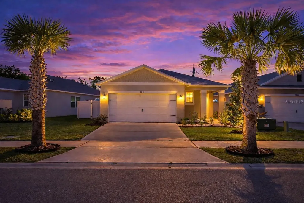 2164 Big Bend Avenue Orange City FL 32763