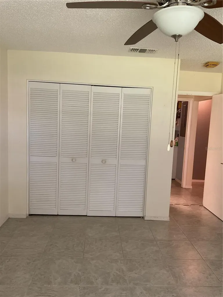 1060 Dunrobin Drive Palm Harbor FL 34684