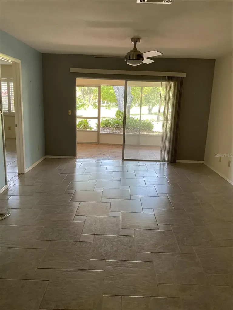 1060 Dunrobin Drive Palm Harbor FL 34684